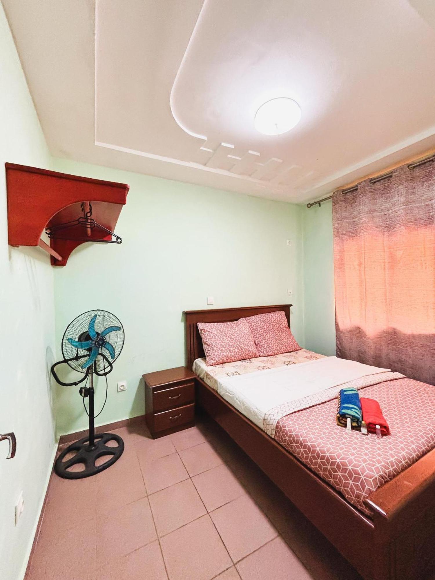 Residence Des 7 Collines ยาอุนเด ภายนอก รูปภาพ